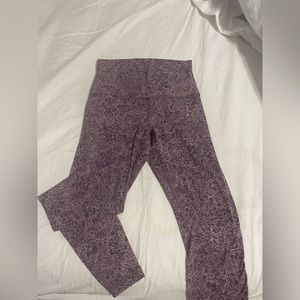 Lululemon 28" Align Size 6